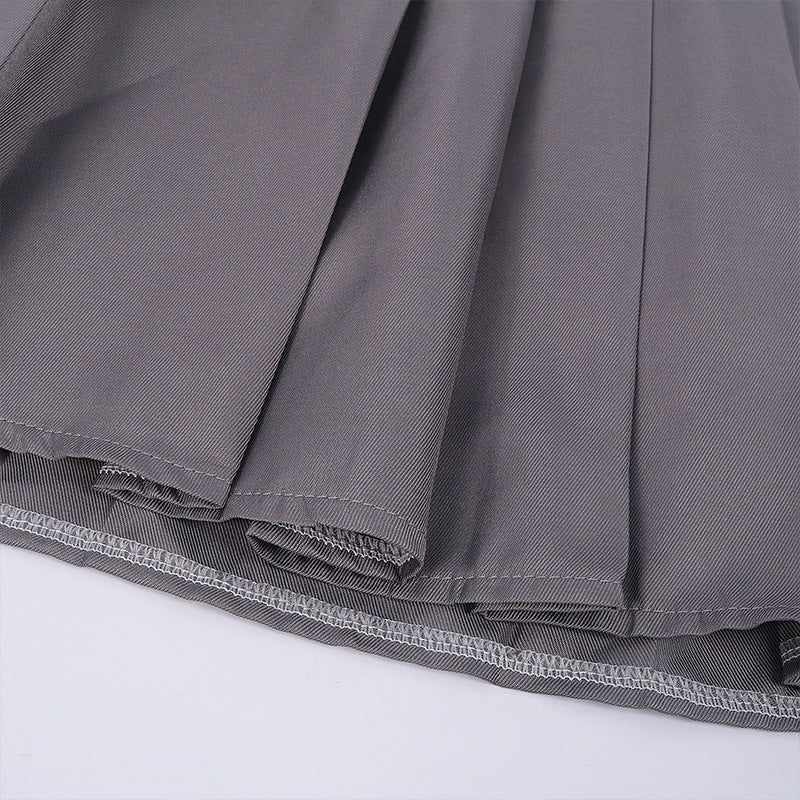 Dirndl Sina - Einzigartige Tracht für Damen mit Schürze und Bluse