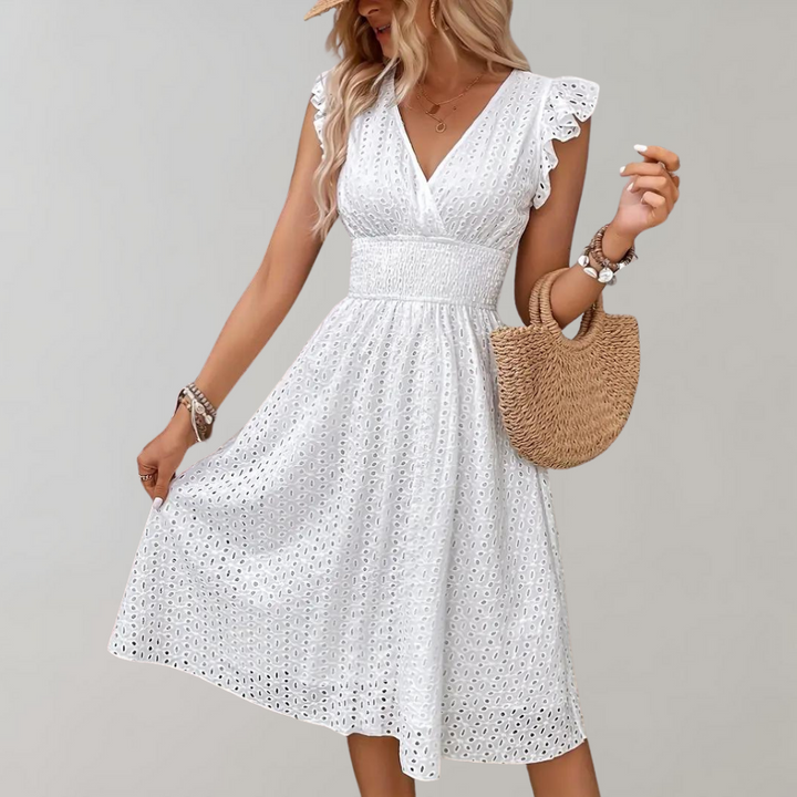 Elegantes sommerkleid mit gerüschten armeln