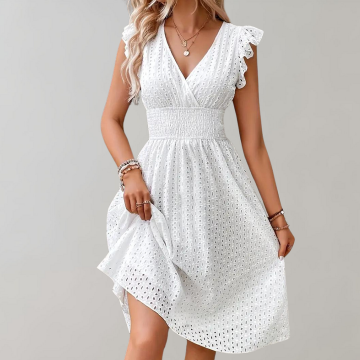 Elegantes sommerkleid mit gerüschten armeln