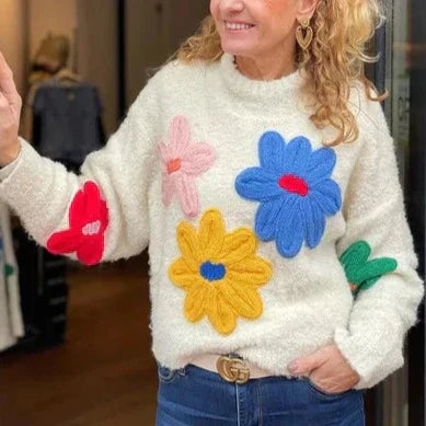 Trudy - dekorativer blumenpullover