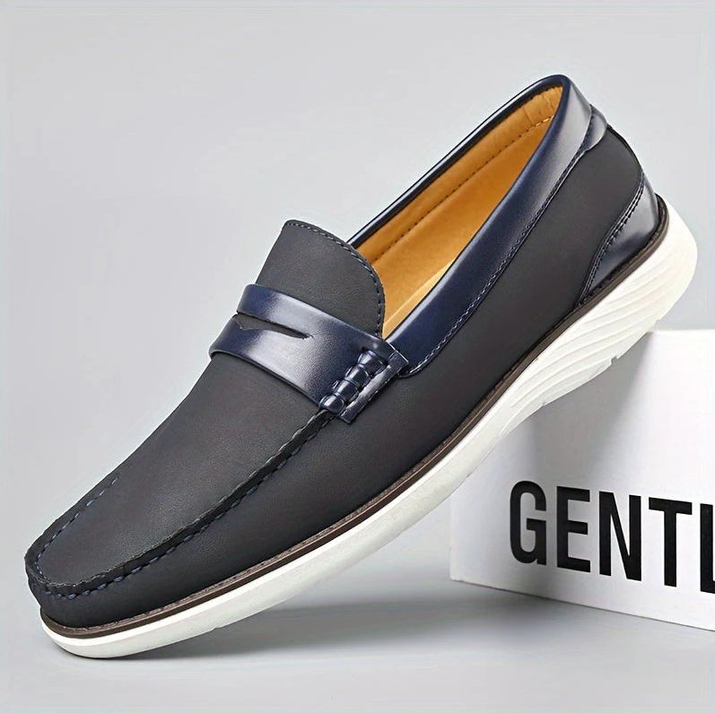 Hochwertige herren-loafer aus leder – elegantes schuhdesign