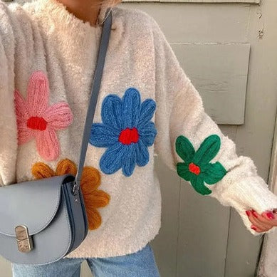 Trudy - dekorativer blumenpullover