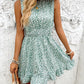 Natalie – kleid mit allover-rundhalsausschnitt und bedrucktem saum