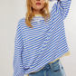 Lässig gestreiftes damen-sweatshirt mit kontrastierenden Akzenten