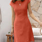 Elegantes sommerkleid mit zierlichen armeln