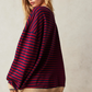 Lässig gestreiftes damen-sweatshirt mit kontrastierenden Akzenten