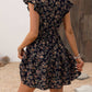 Emma – kleid mit blumendruck und v-ausschnitt