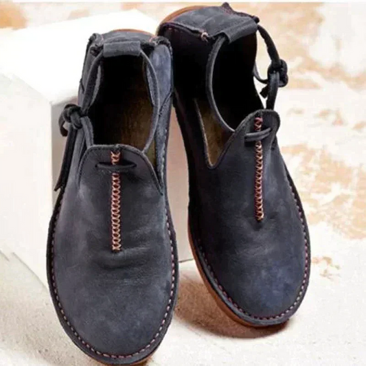 Hochwertige leder-damenschuhe für den herbst