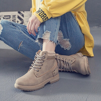 Bequeme und modische damenstiefel