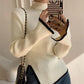 Tabitha - rollkragenpullover im western-stil
