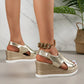 Modischer damenschuh mit hoher sohle