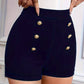 Olivia – shorts mit hohem bund und knopfdekor