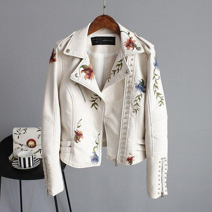 Cecile – florale damenjacke für frühlingshafte frische