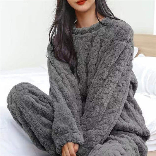 Verwöhnen sie sich mit dem schönen und bequemen rosa-pyjama-set