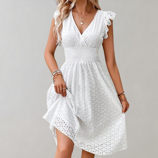 Elegantes sommerkleid mit gerüschten armeln