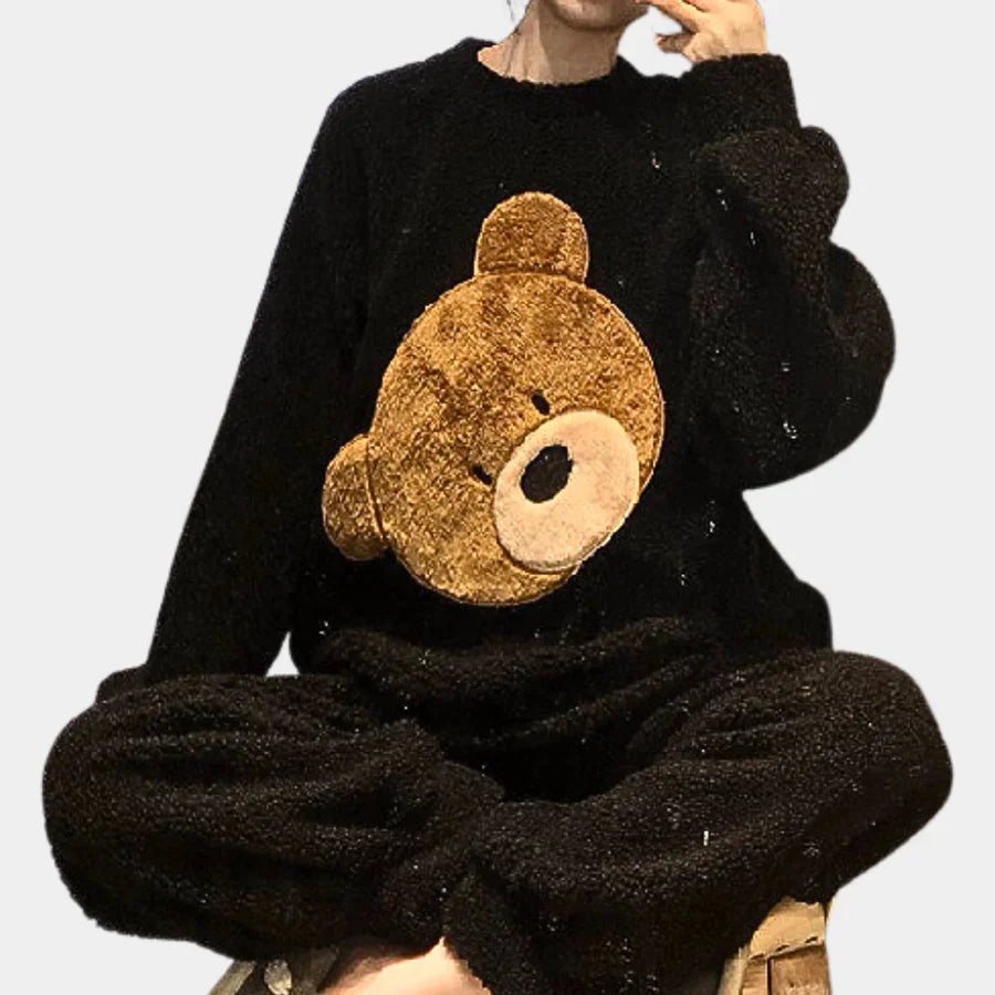 Süßes und bequemes zweiteiliges damen-outfit
