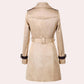 Eleganter damen-trenchcoat für einen raffinierten look
