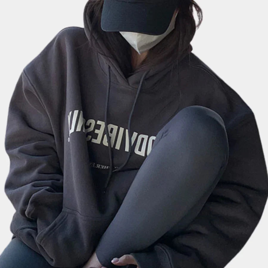 Stylischer und bequemer damen-kapuzenpullover mit einzigartigen prints