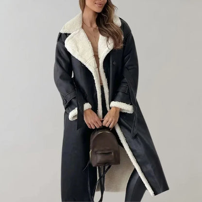 Stylischer langer wintermantel für damen von cornelis
