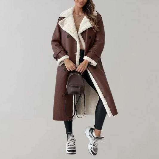 Stylischer langer wintermantel für damen von cornelis