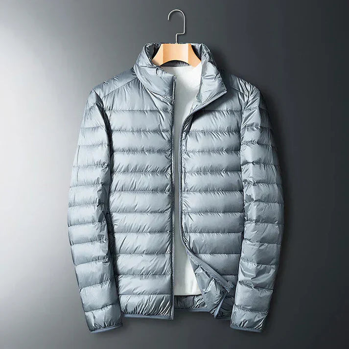 Herren-daunenjacke – leicht warm und vielseitig