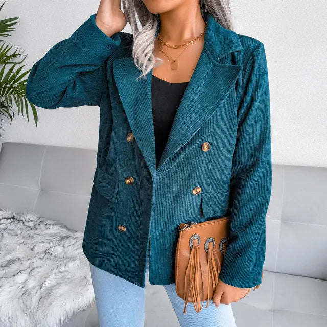 Eleganter damen-winterblazer: stilvolle wärme für kalte tage
