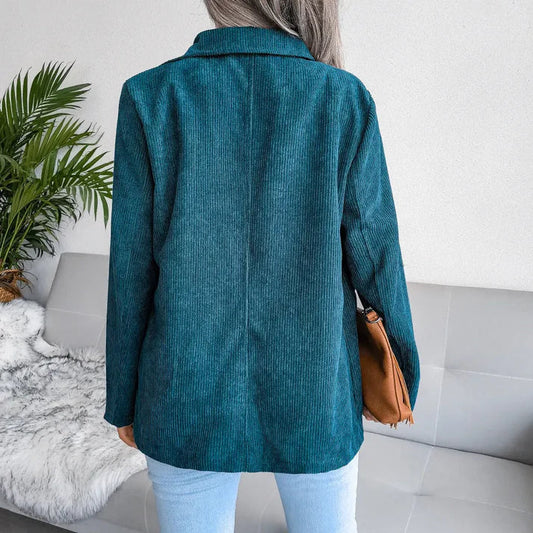 Eleganter damen-winterblazer: stilvolle wärme für kalte tage