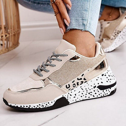 Conie schnürschuhe mit leopardenmuster