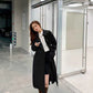 Langer trenchcoat mit doppelten knopfreihen - kornelia