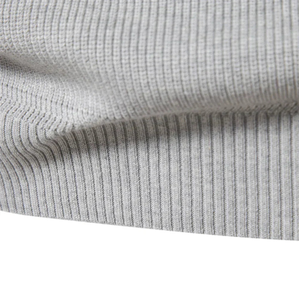 Pullover mit halbem reißverschluss