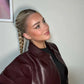 Anna - klassische burgunderrote jacke