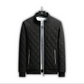 Wattierte herrenjacke mit fleecefutter