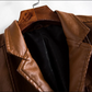 Herrenjacken aus hochwertigem leder mit stylischen knöpfen und praktischen taschen
