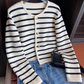 Stella - pullover mit op-ausschnitt und streifen