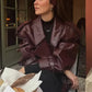 Kurze herbst-winterjacke aus leder für damen