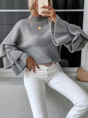 Lauri – stylischer strickpullover mit lagen und glockenärmeln