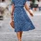 Isabella – blau bedrucktes midikleid mit rundhalsausschnitt