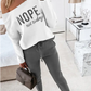 Natalie – set aus oberteil und hose mit aufdruck „not today“.