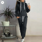 Sporttraum - bequemer, warmer und sportlicher jogginganzug