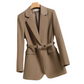 Avelina - eleganter damenblazer