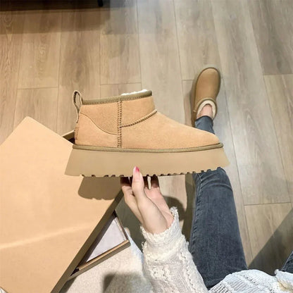 Kuschelige damen-schneestiefel mit fellfutter – damen