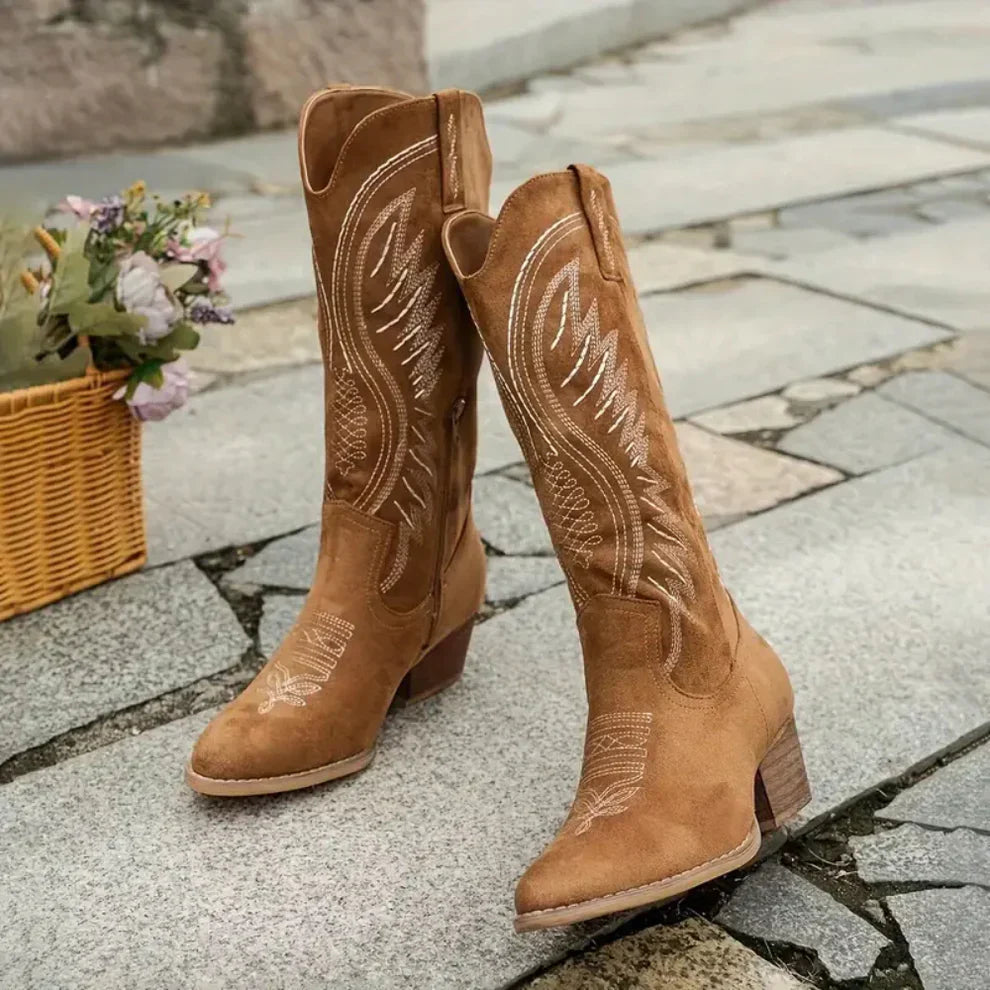 Kniehohe westernstiefel für damen mit stickerei