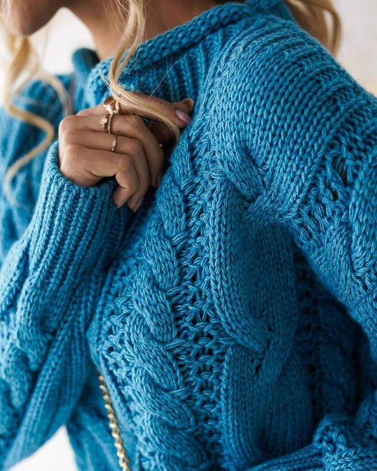 Monci | blauer pullover