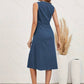 Bethany – midikleid mit v-ausschnitt und knopfdekor