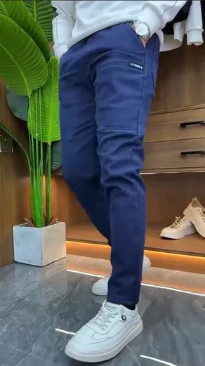 Passende cargohose - mehrere taschen