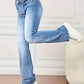 Ausgestellte jeans im vintage-look mit stretch