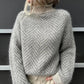Grau gestreifter langarmpullover