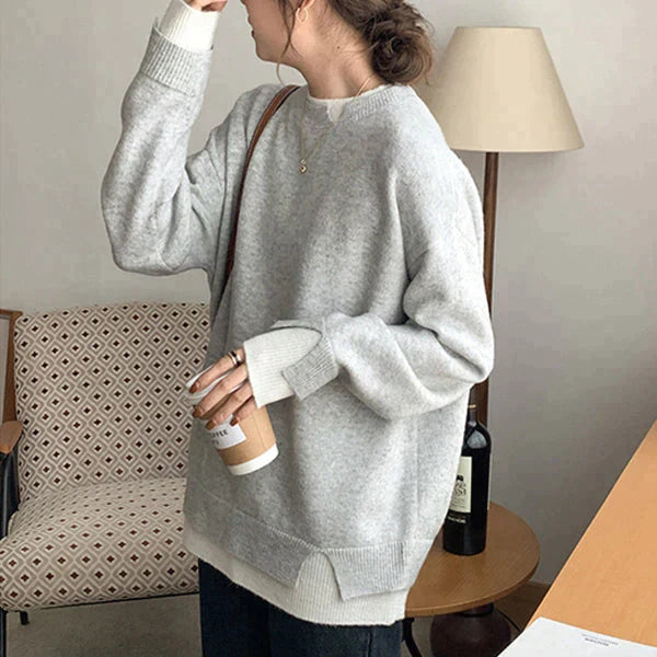 Grau-weiber pullover