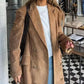 Eleganter Wildledermantel für Frauen, ideal für kalte Herbst- und Wintertage, stilvoll und luxuriös