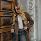Eleganter Wildledermantel für Frauen, ideal für kalte Herbst- und Wintertage, stilvoll und luxuriös